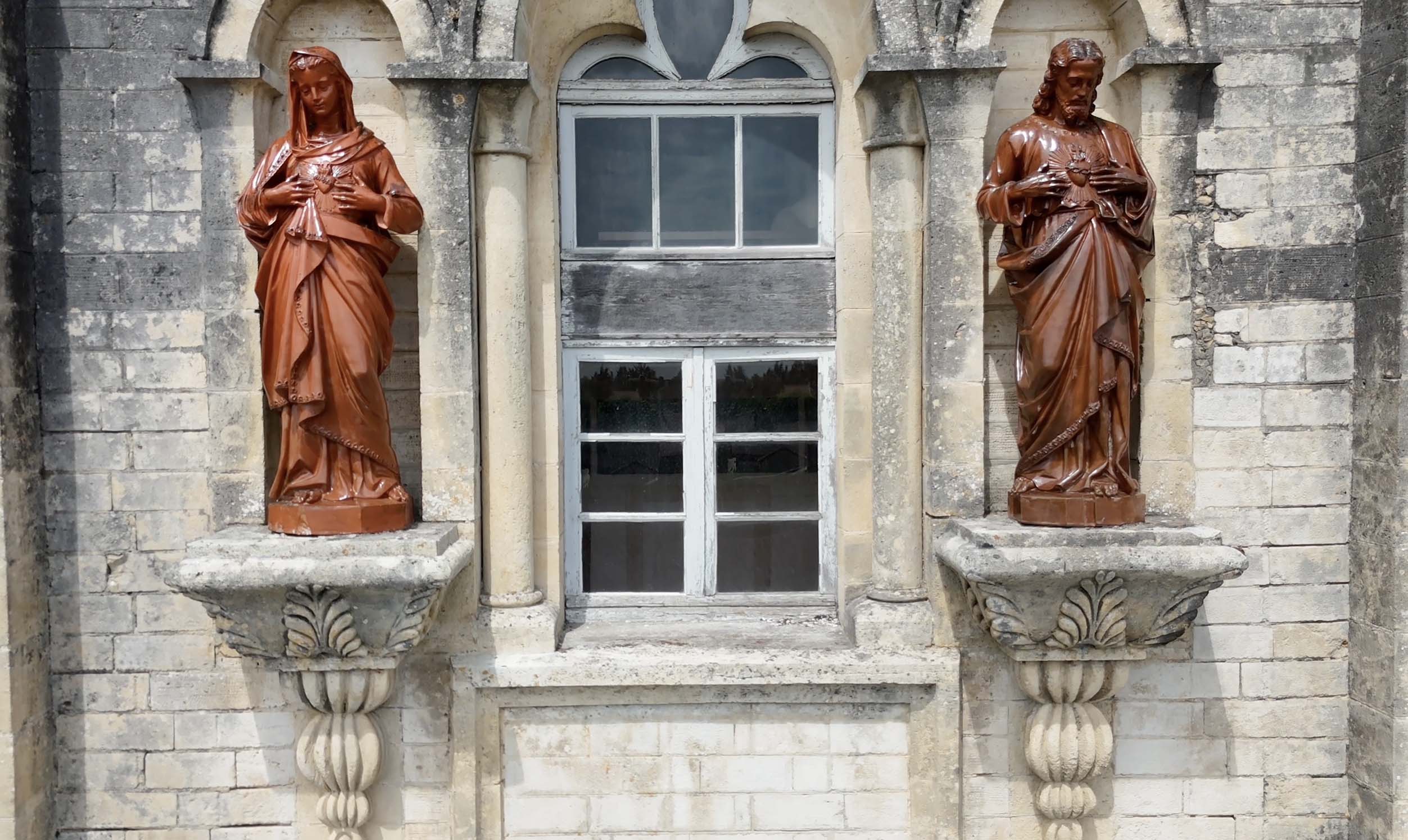 3 - Apres - Dordogne - Thiviers - Statues 6